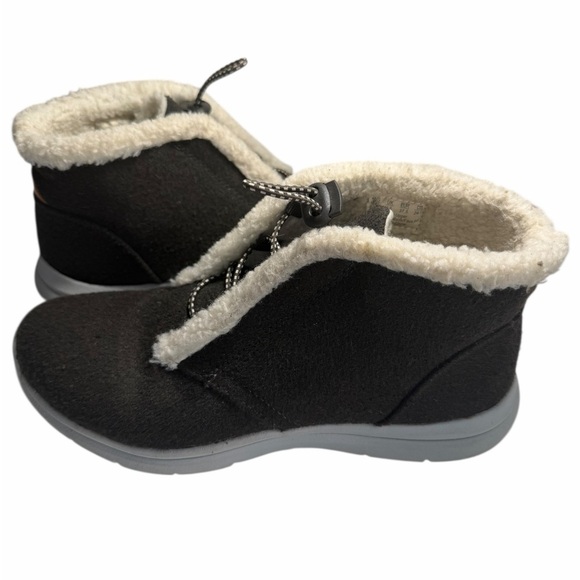 Ryka Aubonne  Dark Gray Bungee Snow Faux Fur Lined Ankle Walking Boots 7.5 - Picture 5 of 13